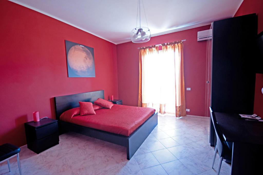 Kosmos Bed & Breakfast Сиракуза Стая снимка