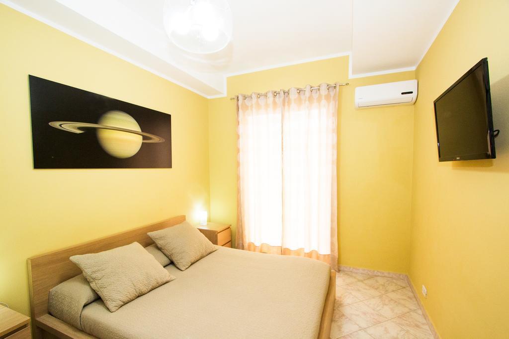 Kosmos Bed & Breakfast Сиракуза Екстериор снимка