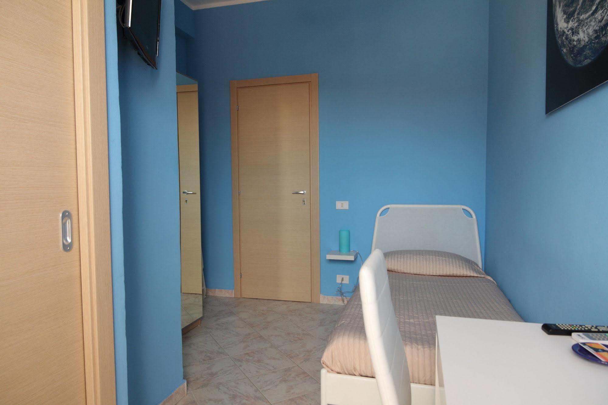 Kosmos Bed & Breakfast Сиракуза Екстериор снимка